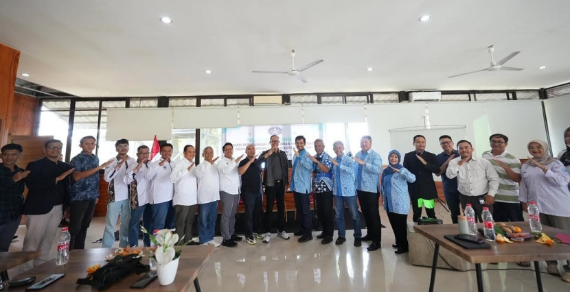 Pelantikan pengurus Dewan Pimpinan Cabang (DPC) Asosiasi Perusahaan Perjalanan Wisata Indonesia (Asita) Kota Sukabumi masa bakti 2025–2030 yang digelar di Santa Sea Water Park, Sabtu (23/8/2025).