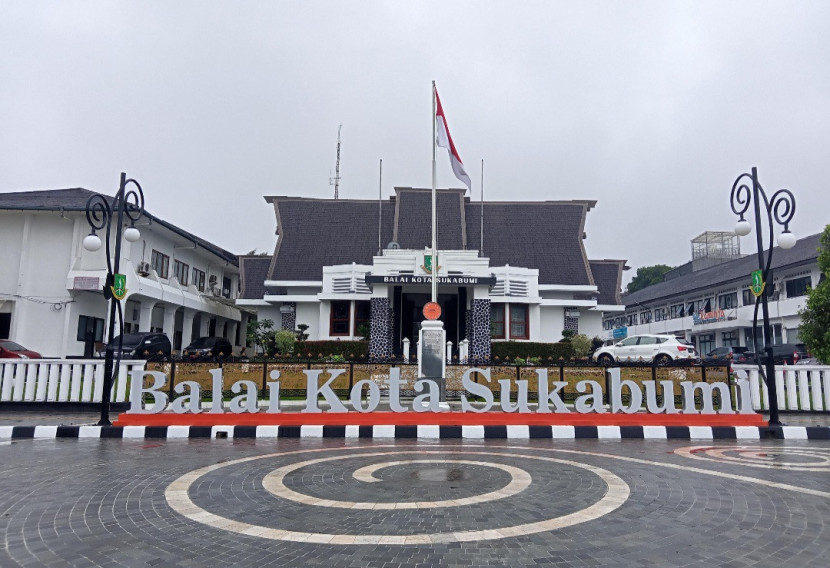 Balai Kota Sukabumi.