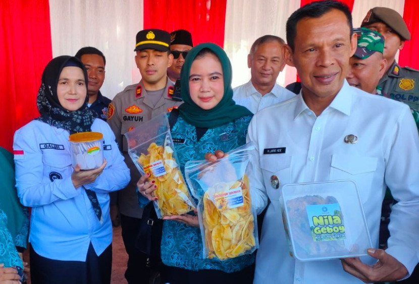 Wakil Bupati Bogor, Ade Ruhandi (kiri). (Foto: Dok Dwi Retno)