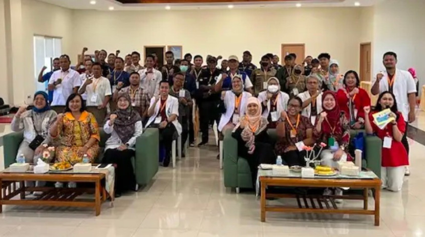 Para relawan ambulans yang mengikuti Kegiatan Pelatihan BHD bagi Relawan Ambulans Siaga di RS Hermina Depok, Rabu (27/08/2025). (Foto: Dok Diskominfo Kota Depok).