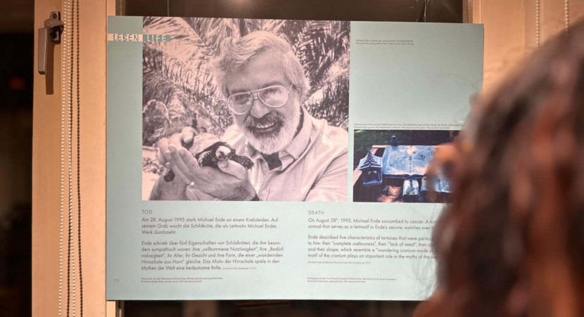 Michael Ende (1929-1995) dikenal luas sebagai penulis karya-karya klasik sastra anak dan remaja seperti Jim Kancing, Momo, dan Kisah Tanpa Akhir. (Foto: GoetheInstitut Indonesien/Dok RUZKA INDONESIA)