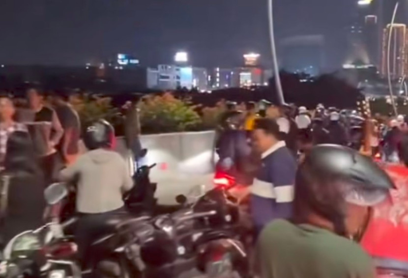 Suasana mencekam Kota Bekasi. (Foto: Dok RUZKA INDONESIA) 