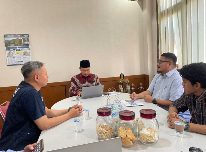 Kementerian Agama Kota Bandung, menggelar pertemuan dengan Wakaf Salman