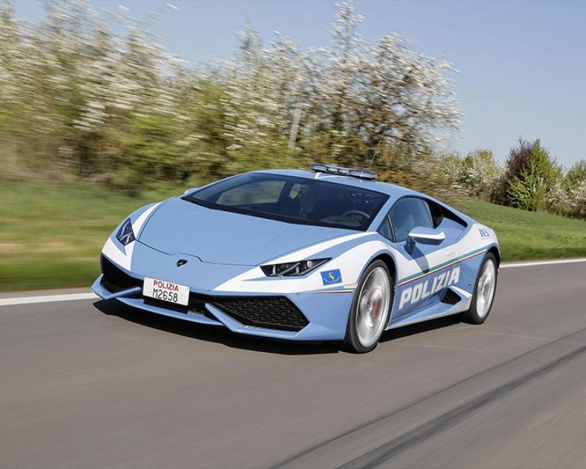 Lamborghini Huracan yang menjadi mobil patroli kepolisian Italia (Doc. Lamborghini).