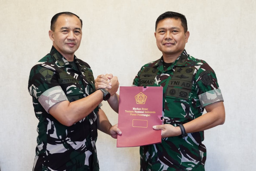 Sertijab Wakapuspen TNI Sumber:dok Puspen TNI