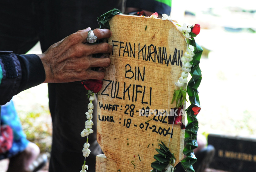Affan Kurniawan driver ojek online tewas setelah dilindas mobil Rantis Brimob.