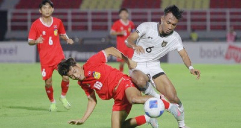 Timnas U-23 Indonesia melawan Laos di Stadion Gelora Delta Sidoarjo, Rabu (03/09/2025) malam. (Foto: ANTARA)