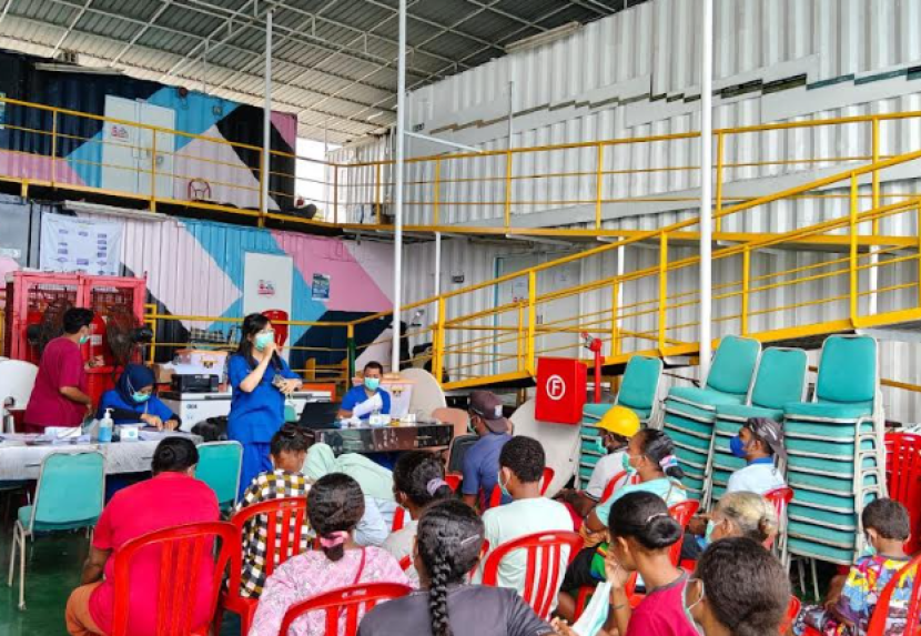 Aksi sosial ini didukung 31 tenaga medis dan 14 relawan spesialis dok PIS