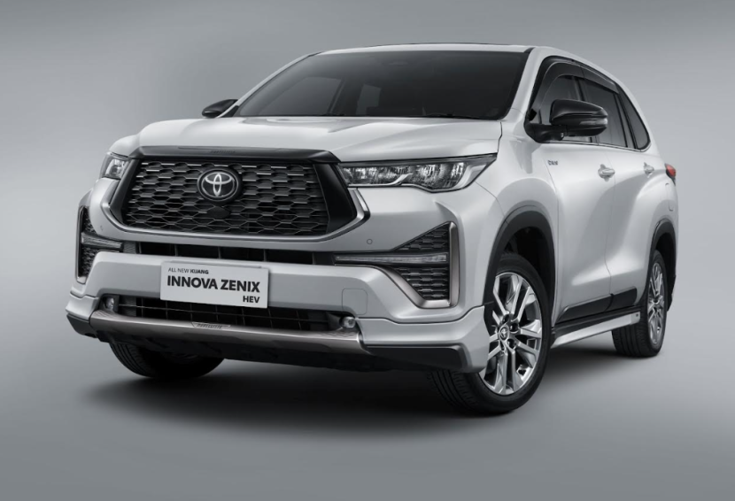 Toyota Kijang Innova Zenix                     Dok. TAM