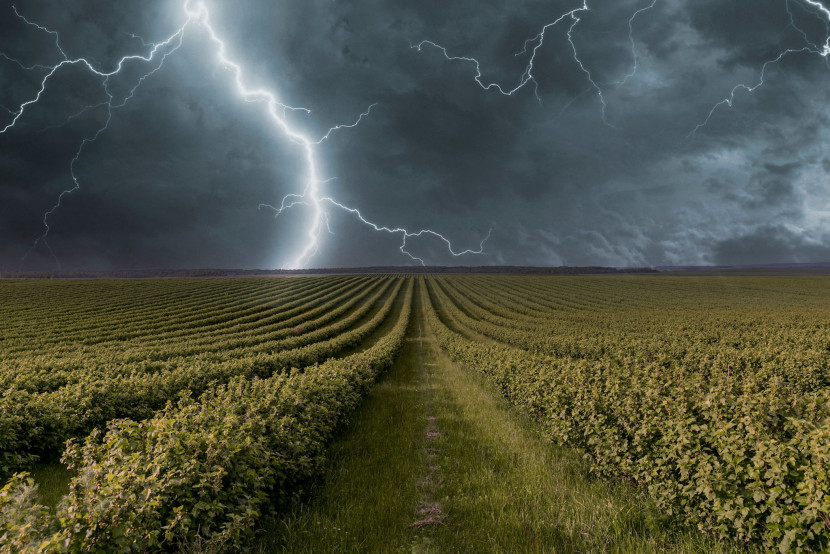 Cuaca ekstrem (ilustrasi). FOTO: Freepik