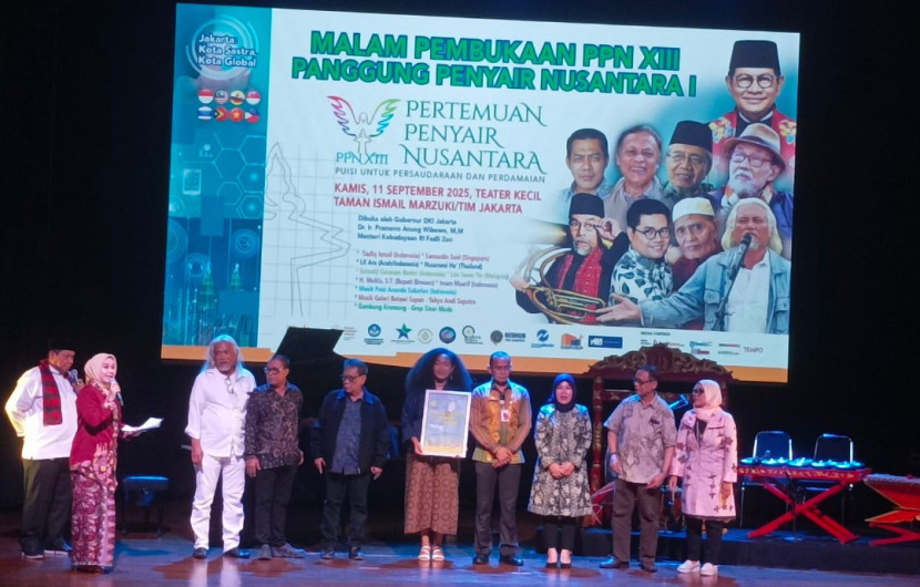 Malam Pembukaan PPN XIII. (Foto: Dok Fanny J. Poyk) 