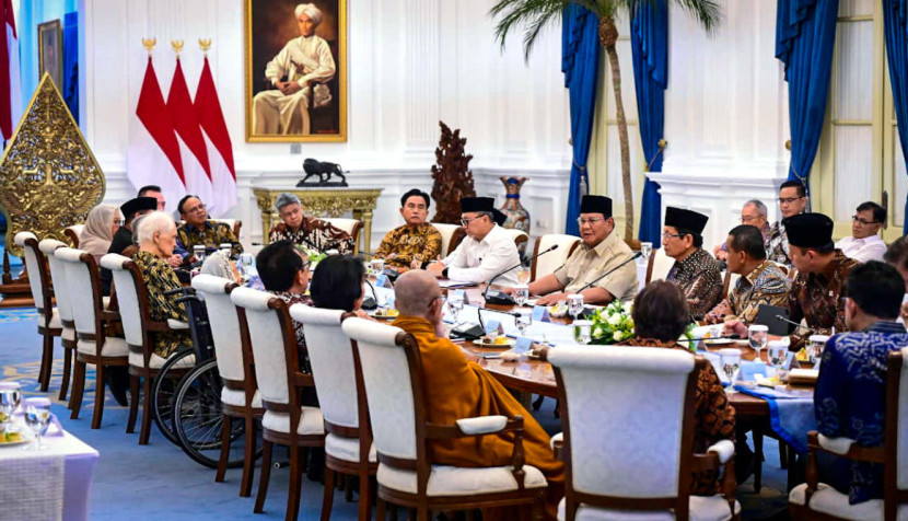 Presiden Prabowo Subianto menerima sejumlah tokoh Gerakan Nurani Bangsa (GNB) di Istana Merdeka, Jakarta, pada Kamis, 11 September 2025. (Foto: BPMI Setpres)
