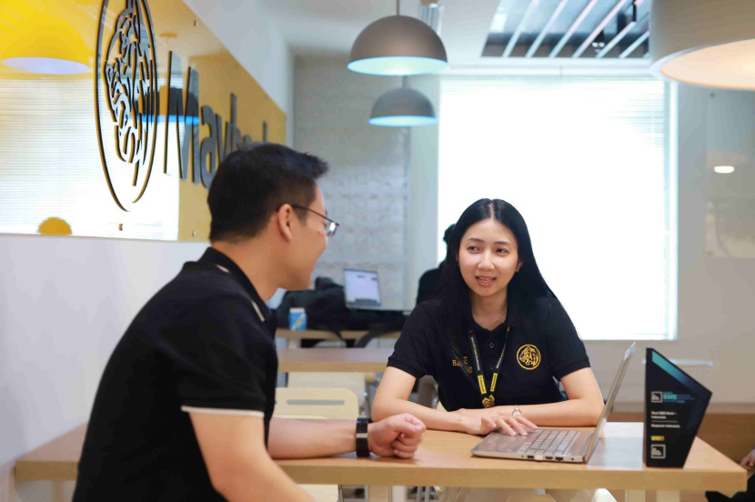  Maybank Indonesia