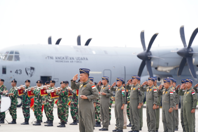 Satgas Garuda Merah Putih II Sukses Salurkan Bantuan ke Gaza