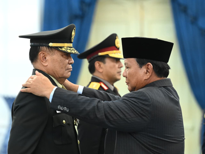 Prabowo Naikkan Pangkat Djamari Chaniago yang Dulu Ikut Memecatnya