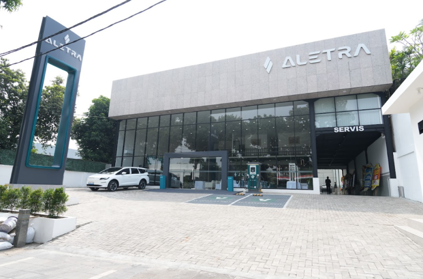 Aletra Buka Dealer di Kemang, Target 15 Outlet Hingga 2025