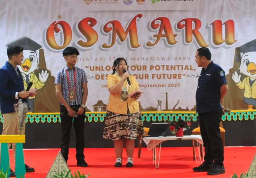 Wakil Wali Kota Depok, Chandra Rahmansyah menjadi pemateri pada OSMARU di Kampus Usahid, Kamis, (11/09/2025). (Foto: Dok Diskominfo Kota Depok) 