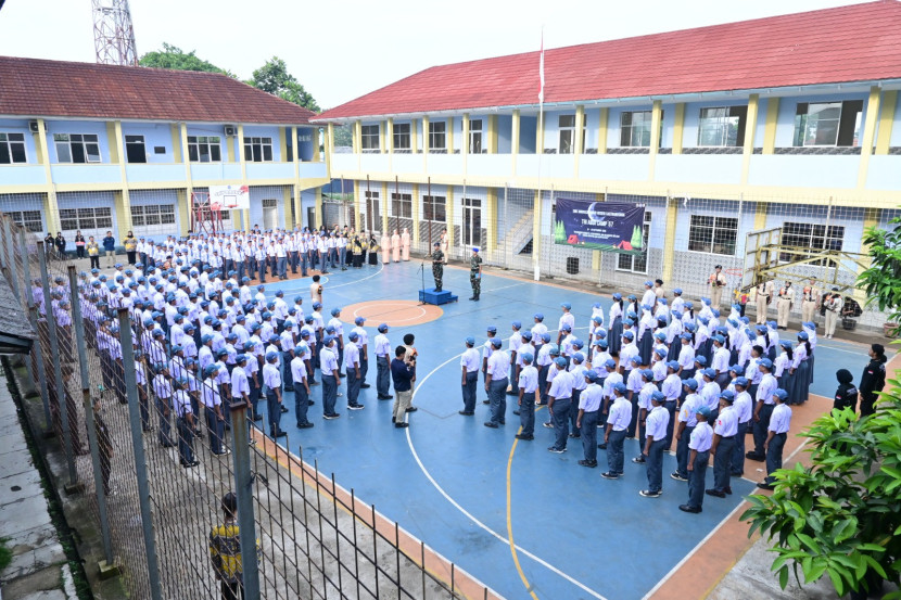 kegiatan LDKPD 'Tri Abdi Camp Pendidikan Berkarakter 57' di SMK Angkasa Husein Sastranegara, Kota Bandung, Jumat (19/9/2025). Foto: Istimewa