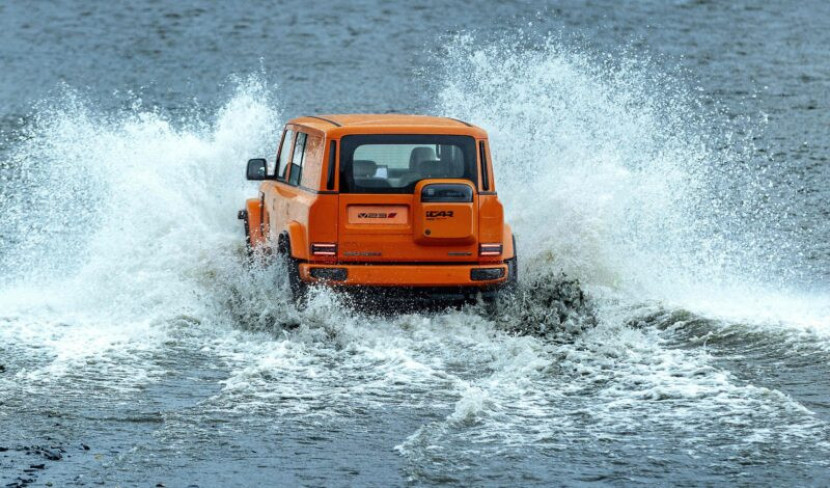 iCar Super V23 dapat mengarungi air dengan kedalaman maksimum 600 mm. (Foto:Chery)