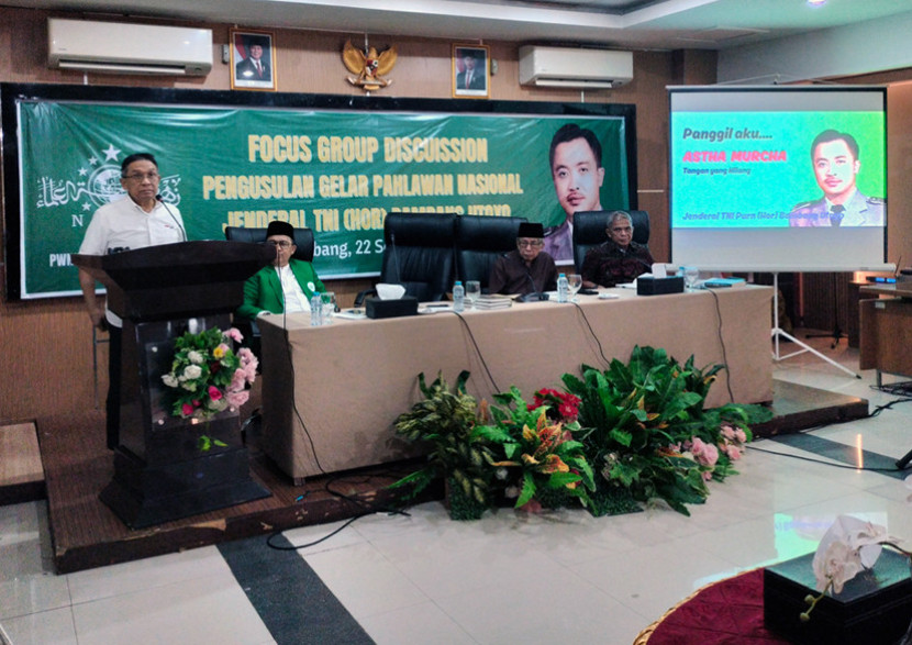 Indra Bambang Utoyo putra dari Jendral TNI Bambang Utoyo menceritakan kembali perjuangan ayahnya pada masa kemerdekaan. (FOTO: Maspril Aries)