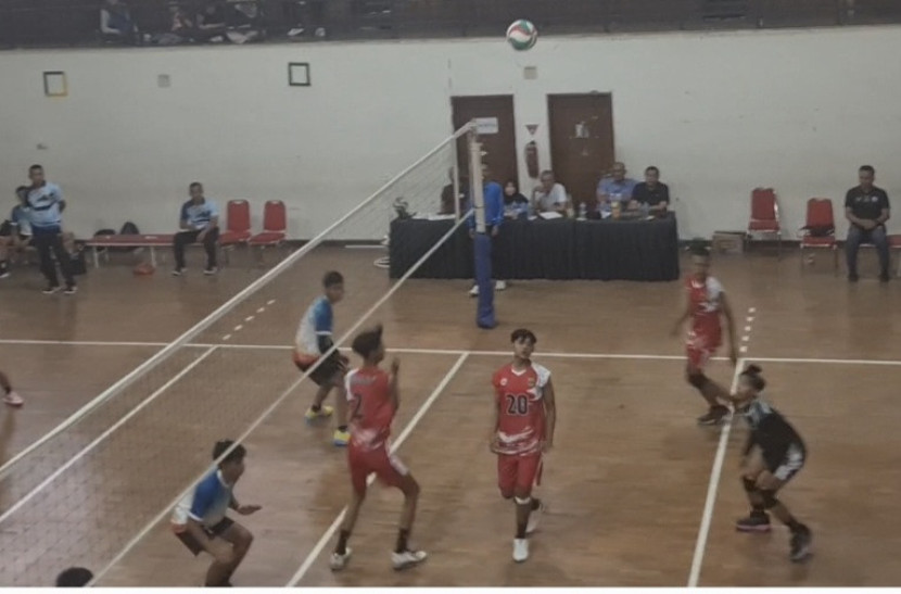 Kabupaten Bekasi vs Kabupaten Cianjur 