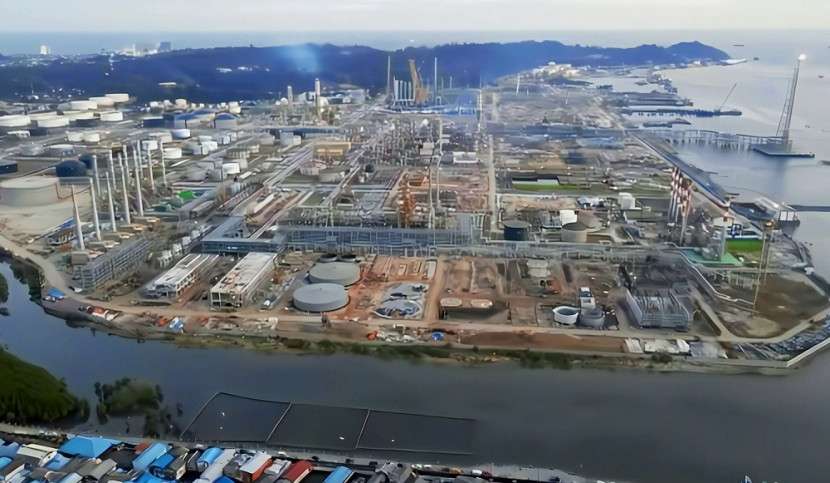 Kilang Pertamina, Balikpapan Kaltim, via drone. (SekitarKaltim.ID)