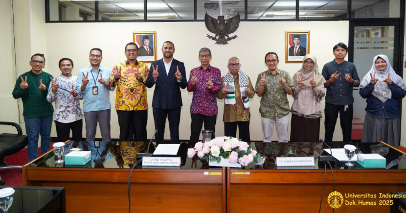 UI mengadakan pertemuan dengan delegasi Global Coalition for Al-Quds and Palestine, di Kampus UI Depok, Kamis (25/09/2025). (Foto: Humas UI)