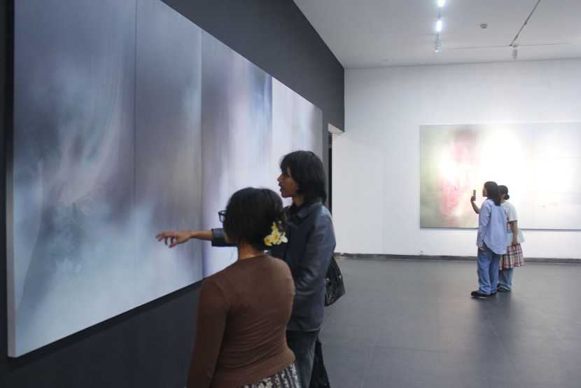 Pameran tunggal Galih Adika Paripurna bertajuk ‘Every Solid Thing Leaves A Trace'. Foto Edi Yusuf