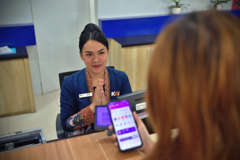 Layanan digital hingga pemanfaatan teknologi terus dikembangkan oleh KAI untuk memberi pengalaman perjalanan yang baru, seamless, dan efisien bagi pelanggan. (Foto Ilustrasi: Humas KAI)