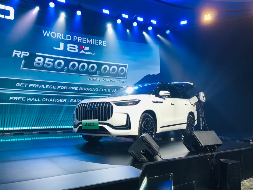 World Premiere JAECOO J8 SHS Ardis. Dok. Motoresto.id 