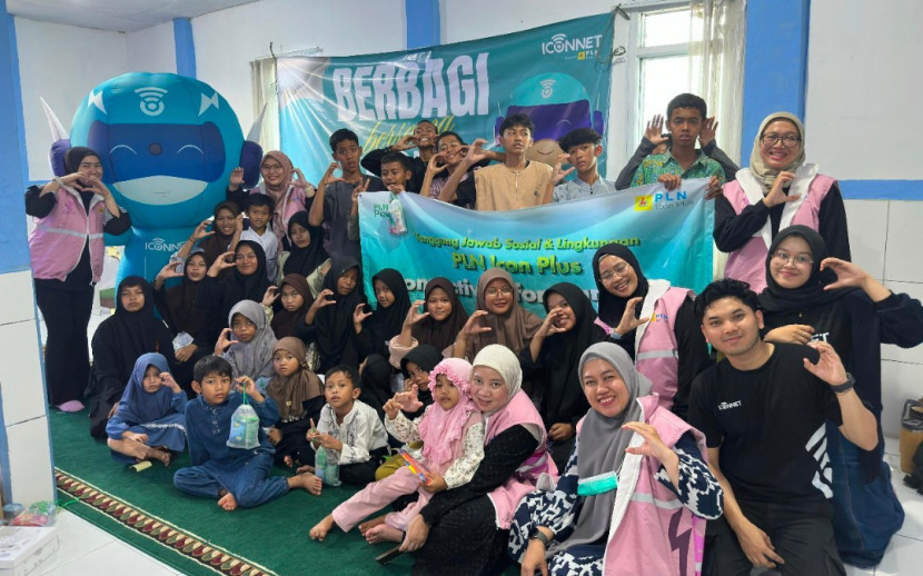 PLN Icon Plus SBU Regional Jawa Barat menggelar kegiatan TJSL bersama anak-anak Panti Sosial Asuhan Anak Griya Yatim & Dhuafa Al Falah, Rancaekek. (Foto: Dok Humas PLN Icon Plus)