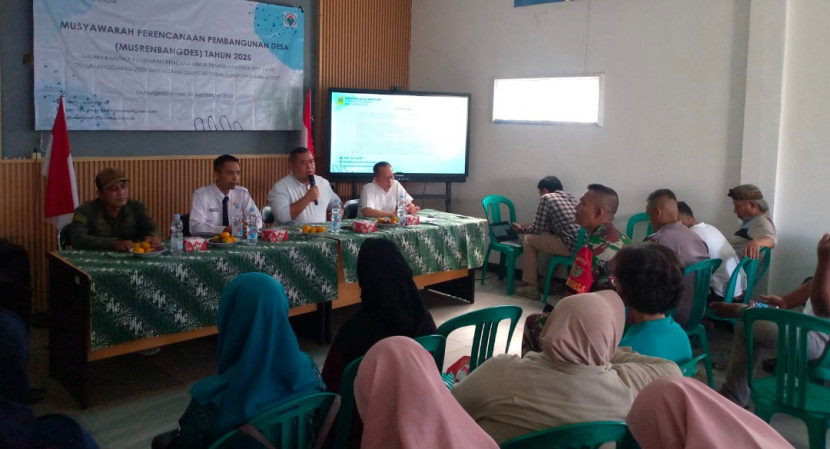 Musrenbangdes kali ini menunjukkan tingginya komitmen warga Desa Gunungsari terhadap pembangunan. (Foto: Dok Dwi Retno) 