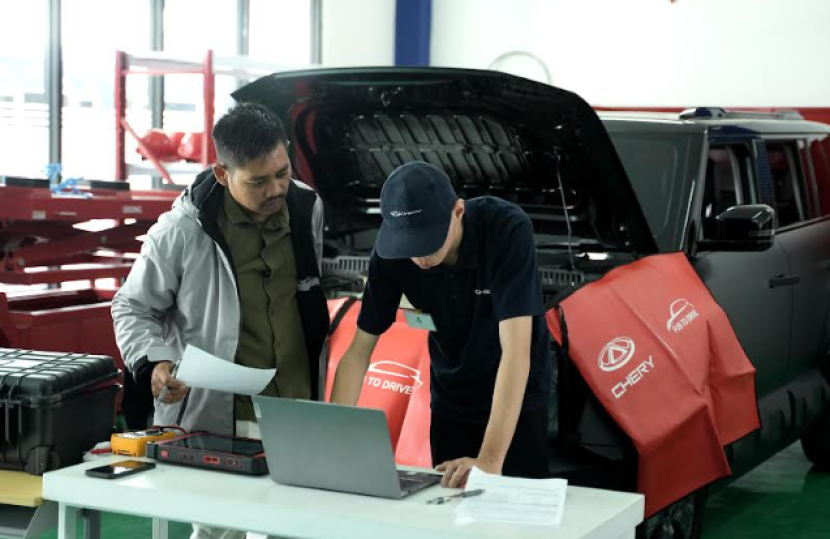 Proses penjurian kompetisi yang diikuti ratusan teknisi Chery    dok Chery