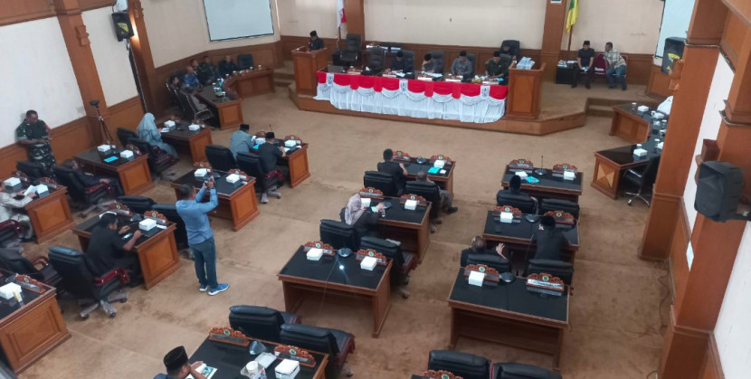 Rapat Paripurna DPRD tentang penyampaian RAPBD tahun 2026. (Foto: Dok Eko Widiantoro)
