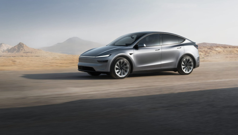Tesla Model Y menjadi mobil paling laris di<a href=