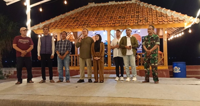Peresmian Villa Andhita oleh Dirut Brigjen Rudi Haryanto beserta Istri, dihadiri Forkopimcam, Kepala Desa dan tokoh masyarakat. (Foto Dok Ridwan)