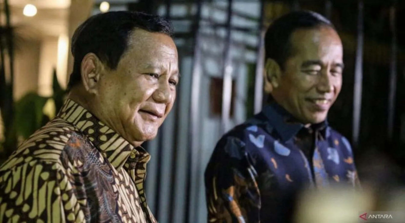 Presiden Prabowo Subianto menerima kunjungan mantan presiden Joko Widodo di Kertanegara, Jakarta, Sabtu (04/10/2025). (Foto: Antara/Dok RUZKA INDONESIA)