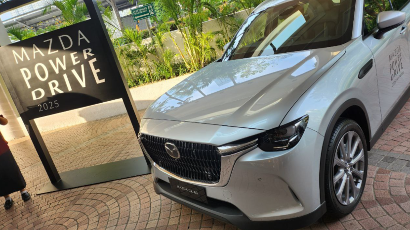 Salah satu model Mazda CX-60 yang hadir dalam Mazda Power Drive 2025 Dok. Motoresto.id