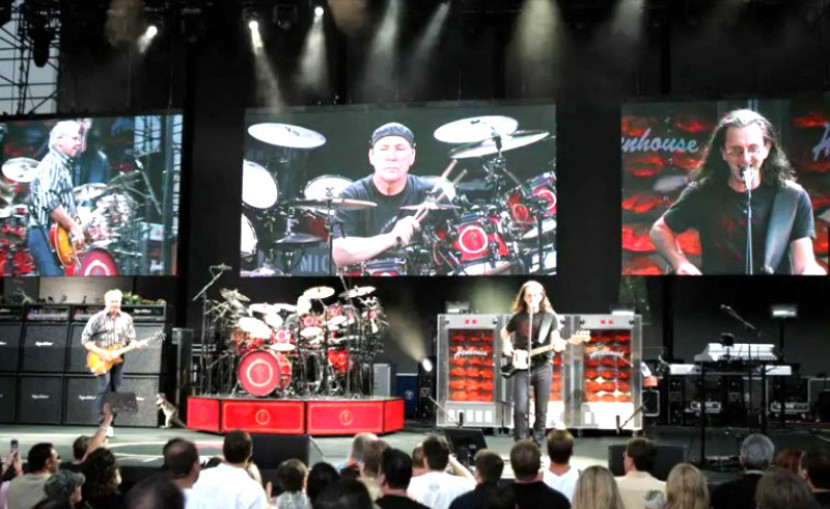 Alex Lifeson, Neil Peart, dan Geddy Lee/ocregister.com