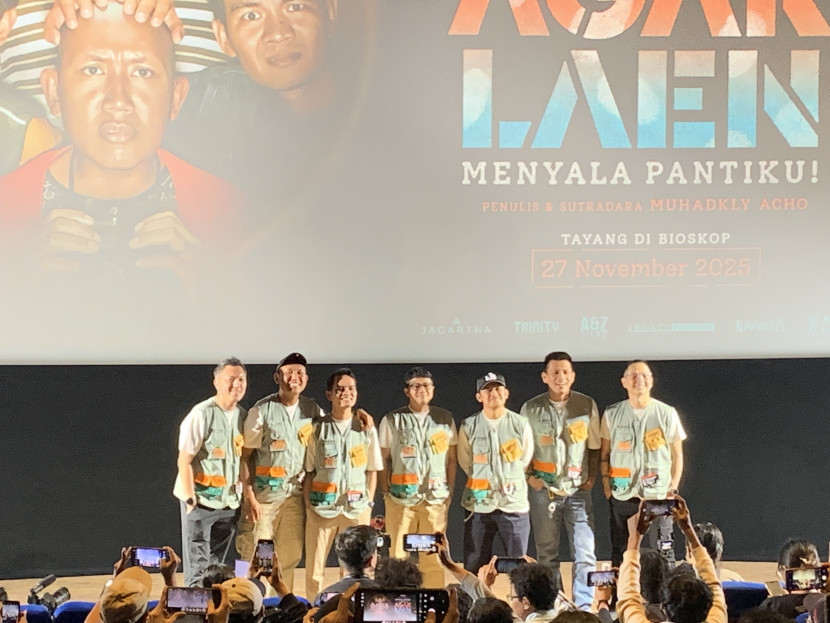 Produser dan para cast film Agak Laen: Menyala Pantiku. (Filmusiku/Rahma Sulistya)