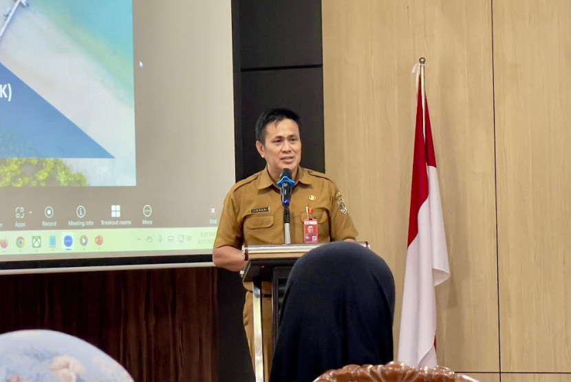 Kepala DKP Provinsi Kalimantan Timur, Irhan Hukmaidy. (YKAN)