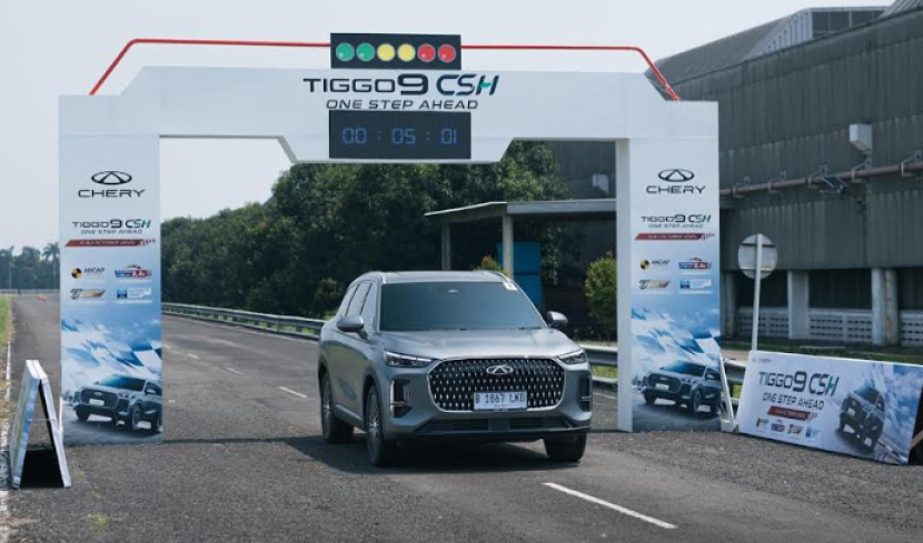 Menguji Langsung Kemampuan Chery TIGGO 8 CSH di Lintasan Sirkuit