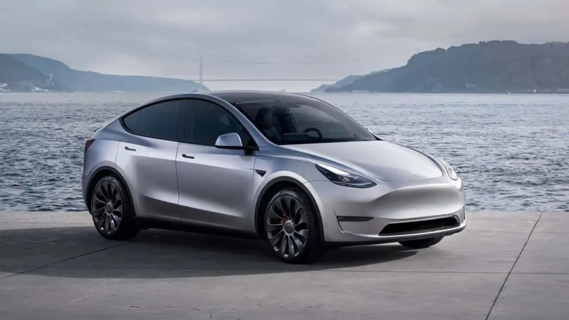 Tesla menjadi penguasa pasar mobil listrik di Amerika Strikta. Foto: Tesla.