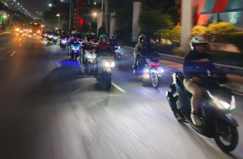 Tampak anggota komunitas Honda Vario sedang melakukan touring city. dok Wahana