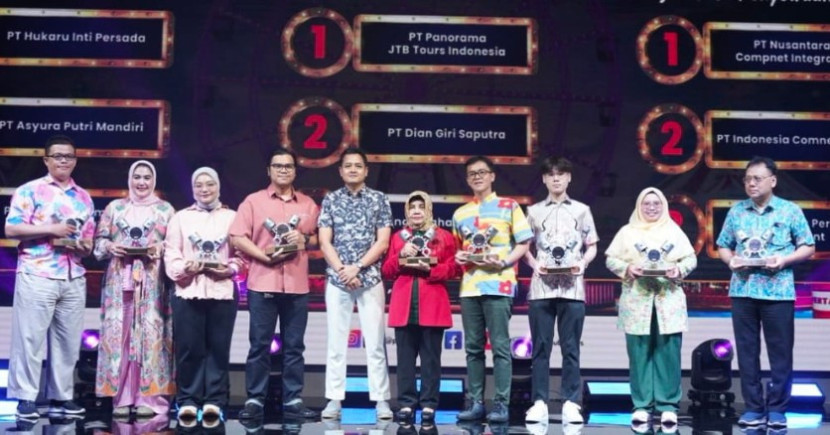 PLN Icon Plus raih Juara II di ajang Vendor Day Awards 2025 yang diselenggarakan oleh PT Pertamina Lubricants. (Foto: Dok RUZKA INDONESIA)