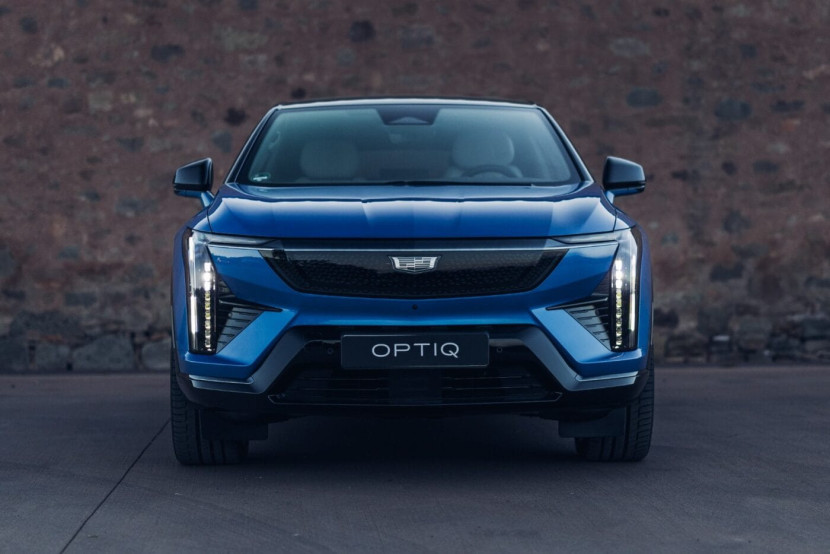Cadillac Luncurkan SUV Listrik Optiq di Eropa