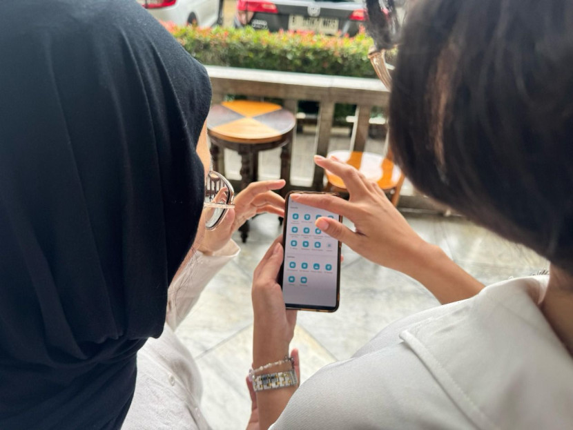 Pengajuan tambah daya listrik pada promo Oktober Optimal Tambah Daya (OOTD) dapat dilakukan dengan mudah dan praktis melalui aplikasi PLN Mobile. (Foto: Dok Humas PLN)