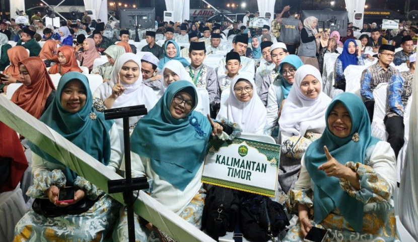Kegembiraan Kafilah Kaltim berhasil meraih Juara Umum. (Adpimprov)