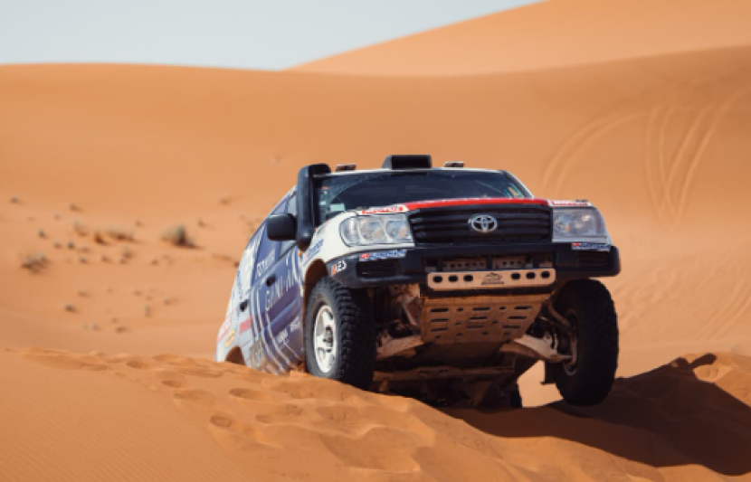 Toyota  Land Cruiser Seri 100.     dok Pribadi