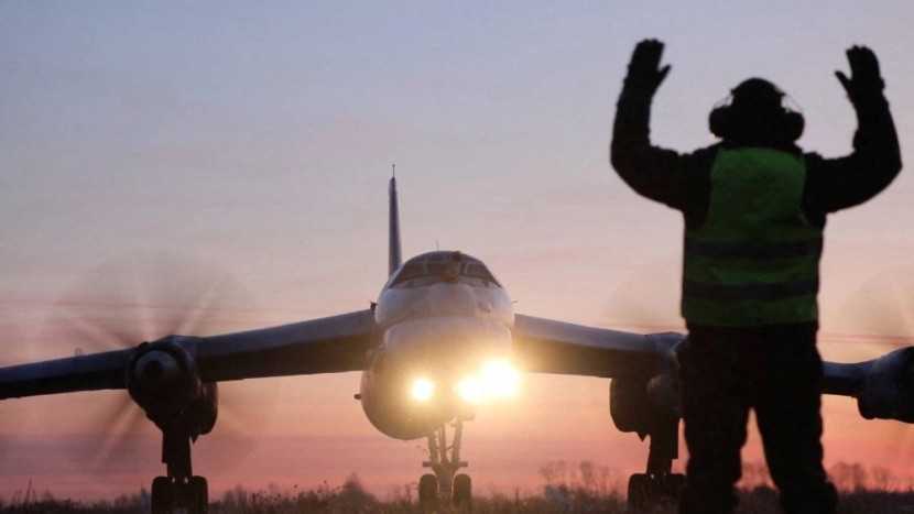 Pesawat pengebom Tu-95 milik Rusia. Sumber: Kemenhan Rusia
